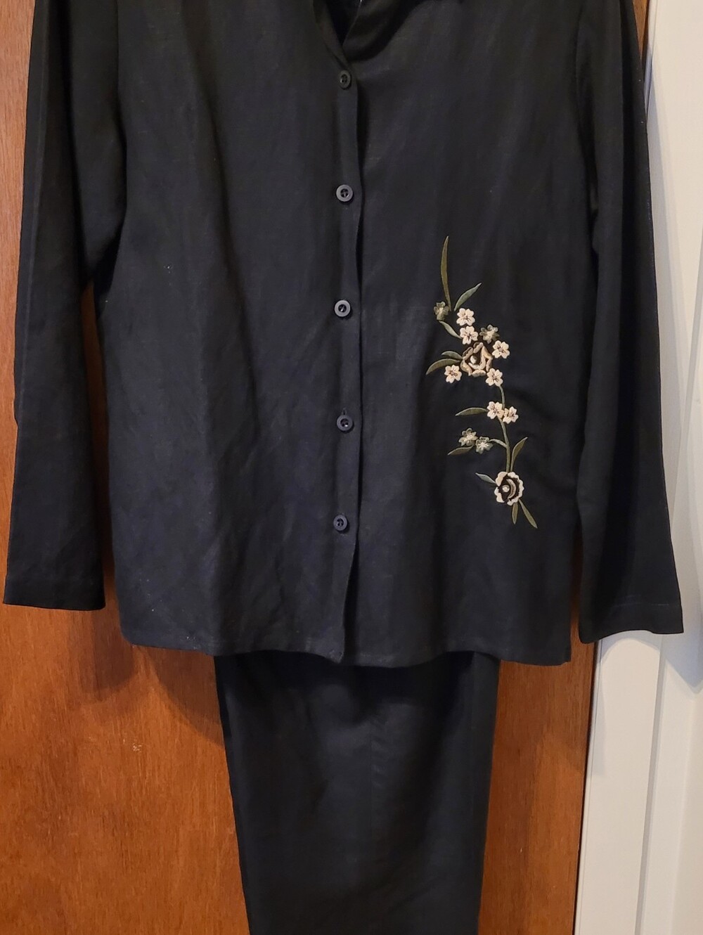 Navy Floral-Embroidered Women's Linen Slack Set